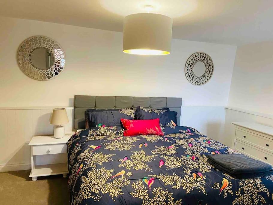 The Mill Stylish Rural Apartment With Beautiful Views Welsh Newton Common Buitenkant foto